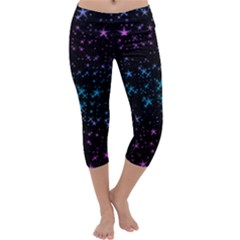 Stars Pattern Seamless Design Capri Yoga Leggings by Amaryn4rt