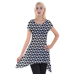 Black And White Waves Illusion Pattern Short Sleeve Side Drop Tunic by paulaoliveiradesign