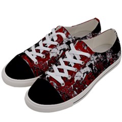 Graffiti Women s Low Top Canvas Sneakers by ValentinaDesign