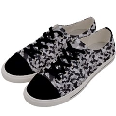 Camouflage Tarn Texture Pattern Men s Low Top Canvas Sneakers by Sapixe