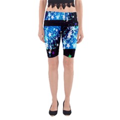 Star Abstract Background Pattern Yoga Cropped Leggings by Sapixe