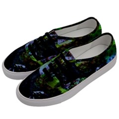 Hot Day In Dallas 32 Men s Classic Low Top Sneakers by bestdesignintheworld