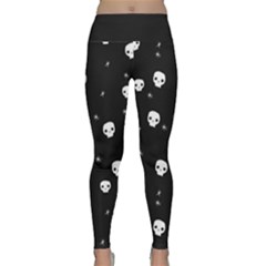 Pattern Skull Stars Halloween Gothic On Black Background Lightweight Velour Classic Yoga Leggings by genx