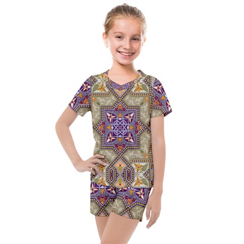 Vintage Drawing Ornament Kids  Mesh Tee And Shorts Set by Wegoenart