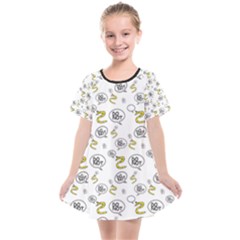 No Step On Snek Do Not Bubble Speech Pattern White Background Meme Kids  Smock Dress by snek