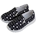 XO Valentines day pattern Kids  Lightweight Slip Ons View2