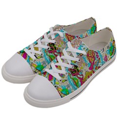 Supersonic Octopus Women s Low Top Canvas Sneakers by chellerayartisans