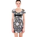 Floral Pattern Background Short Sleeve Bodycon Dress View1