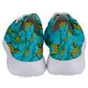 Cute Giraffes Pattern Women s Lightweight Sports Shoes View4