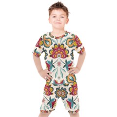 Baatik Print  Kids  Tee And Shorts Set by designsbymallika