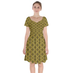 Teressa Short Sleeve Bardot Dress by deformigo