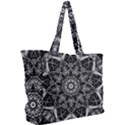 Black And White Pattern Simple Shoulder Bag View2