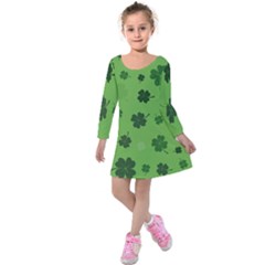 St Patricks Day Kids  Long Sleeve Velvet Dress by Valentinaart