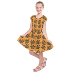 Inka Cultur Animal - Animals And Occult Religion Kids  Short Sleeve Dress by DinzDas