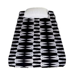 Black And White Triangles Fitted Sheet (single Size) by Sparkle