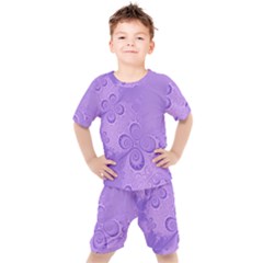 Purple Intricate Swirls Pattern Kids  Tee And Shorts Set by SpinnyChairDesigns