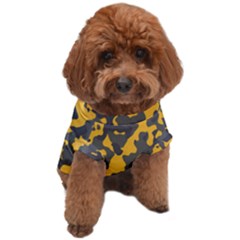 Camouflage Jaune/vert  Dog T-shirt by kcreatif