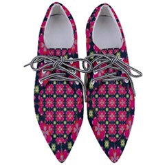 Pattern Of Hearts Pointed Oxford Shoes by SychEva