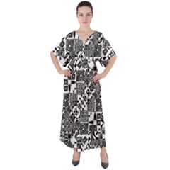 Black And White Geometric Print V-neck Boho Style Maxi Dress