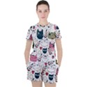 Pattern With Cute Cat Heads Women s Tee and Shorts Set View1