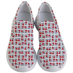 Spanish Love Phrase Motif Pattern Women s Lightweight Slip Ons by dflcprintsclothing