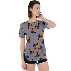 Pumpkin Heads With Hat Gray Perpetual Short Sleeve T-shirt by TetiBright