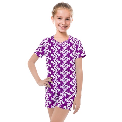 Candy Illustration Pattern Kids  Mesh Tee And Shorts Set by GardenOfOphir