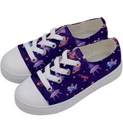 Space-seamless-pattern Kids  Low Top Canvas Sneakers by Salman4z