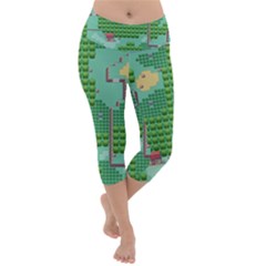 Green Retro Games Pattern Lightweight Velour Capri Yoga Leggings by Bakwanart