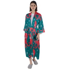 Cute-smiling-red-octopus-swimming-underwater Maxi Satin Kimono by uniart180623