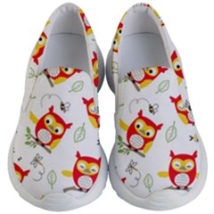 Seamless-pattern-vector-owl-cartoon-with-bugs Kids Lightweight Slip Ons by pakminggu