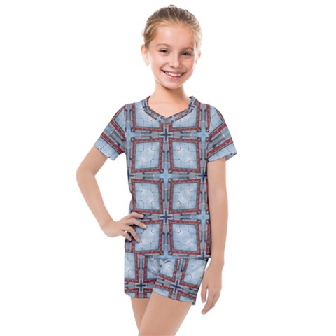 Pattern-cross-geometric-shape Kids  Mesh T-shirt And Shorts Set by Bedest