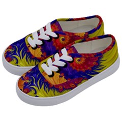 Fractal Spiral Bright Colors Kids  Classic Low Top Sneakers by Proyonanggan