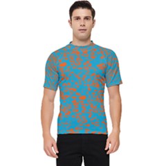 Animal Print Pattern Men s Short Sleeve Rash Guard by Pakjumat