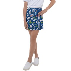 Isometric-seamless-pattern-megapolis Kids  Tennis Skirt by Amaryn4rt