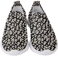 Gothic Leaf Pattern 5 Kids  Slip On Sneakers by violetheavensky