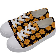 Retro 40s 50s Flowers Pattern Halloween 4 Kids  Low Top Canvas Sneakers by violetheavensky