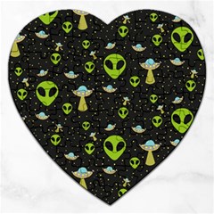 Alien Ufo Pattern Jigsaw Puzzle (heart) by Vaneshart