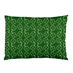 St Patricks Day Pillow Case by Valentinaart