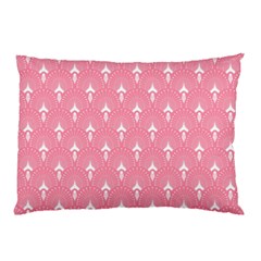 White And Pink Art-deco Pattern Pillow Case by Dushan