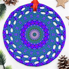 Bluebelle Round Filigree Ornament (two Sides) by LW323