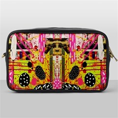 Digital Illusion Toiletries Bag (one Side) by Sparkle