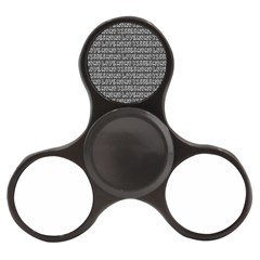 Pattern 321 Finger Spinner by GardenOfOphir