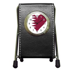 Heart-love-flag-qatar Pen Holder Desk Clock by Bedest