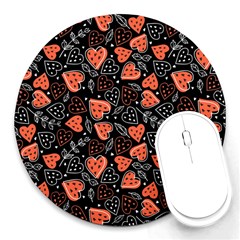 Seamless-vector-pattern-with-watermelons-hearts-mint Round Mousepad by Amaryn4rt