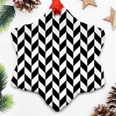 Black And White Pattern Snowflake Ornament (two Sides) by ytdream